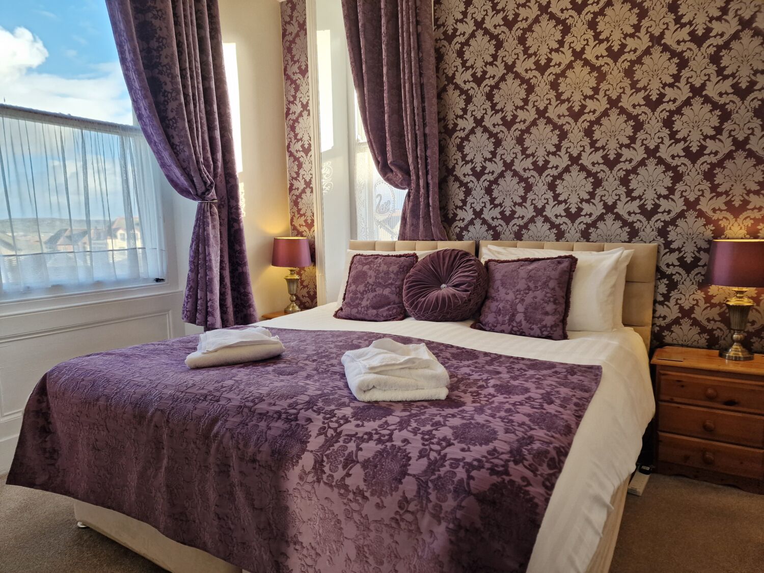 Room Four - Pic 1